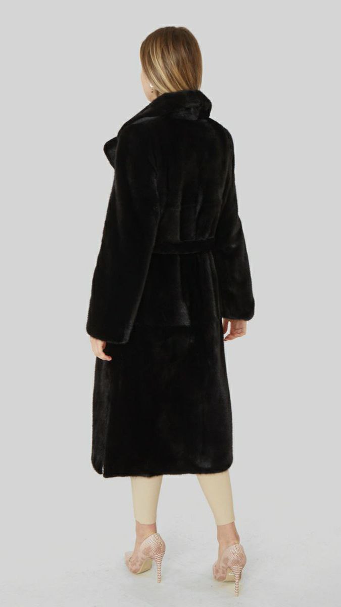 Пальто Classic из меха канадской норки Black