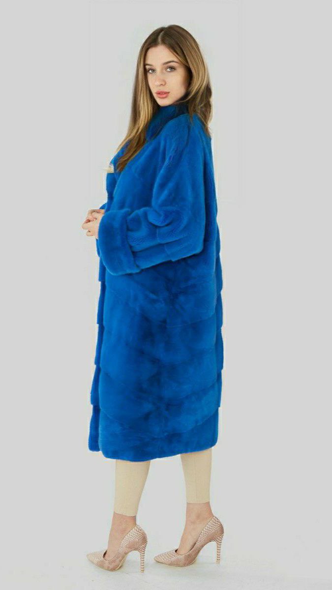 Шуба Chic fashion из меха норки синего цвета с английским воротником