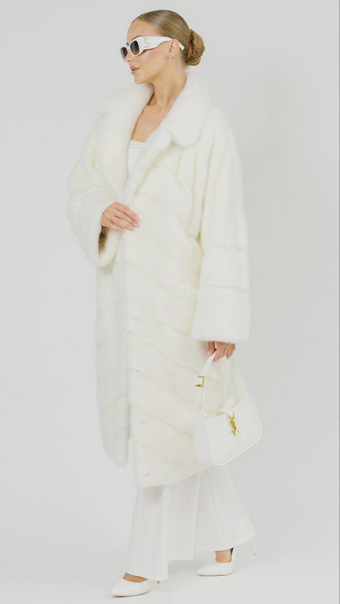 Шуба Chic fashion из меха норки Pearl с английским воротником