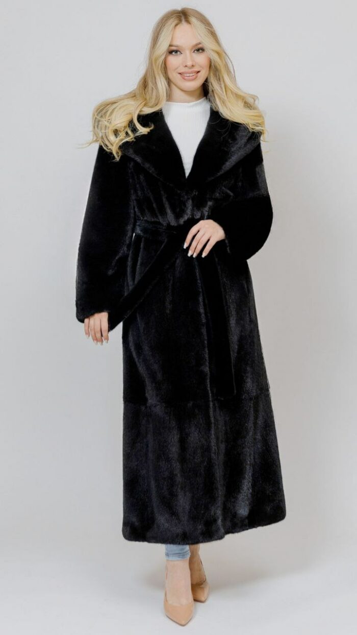 Френч из меха канадской норки с капюшоном