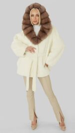 Шуба Кимоно из норки White с капюшоном из меха куницы