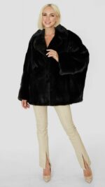 Шуба из меха норки Black с рукавом Dolman и английским воротником