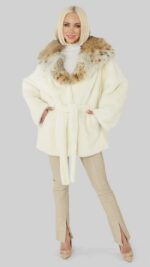 Шуба Кимоно из норки White с капюшоном из меха рыси