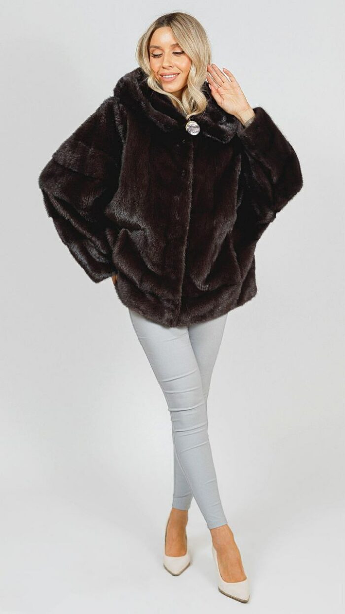 Куртка в комбинированной выкладке меха норки Mahagon с капюшоном