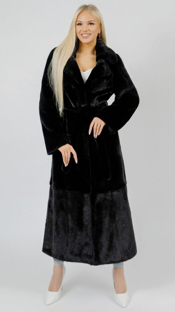 Шуба из меха норки Black с английским воротником